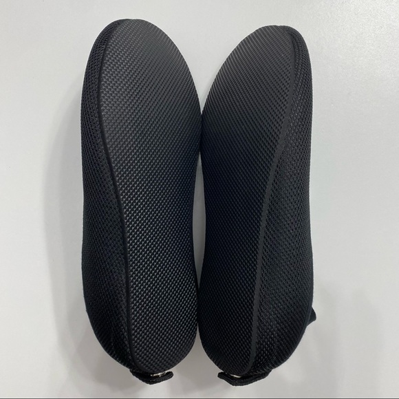 Mahabis Black Special Edition Slippers - Picture 8 of 9